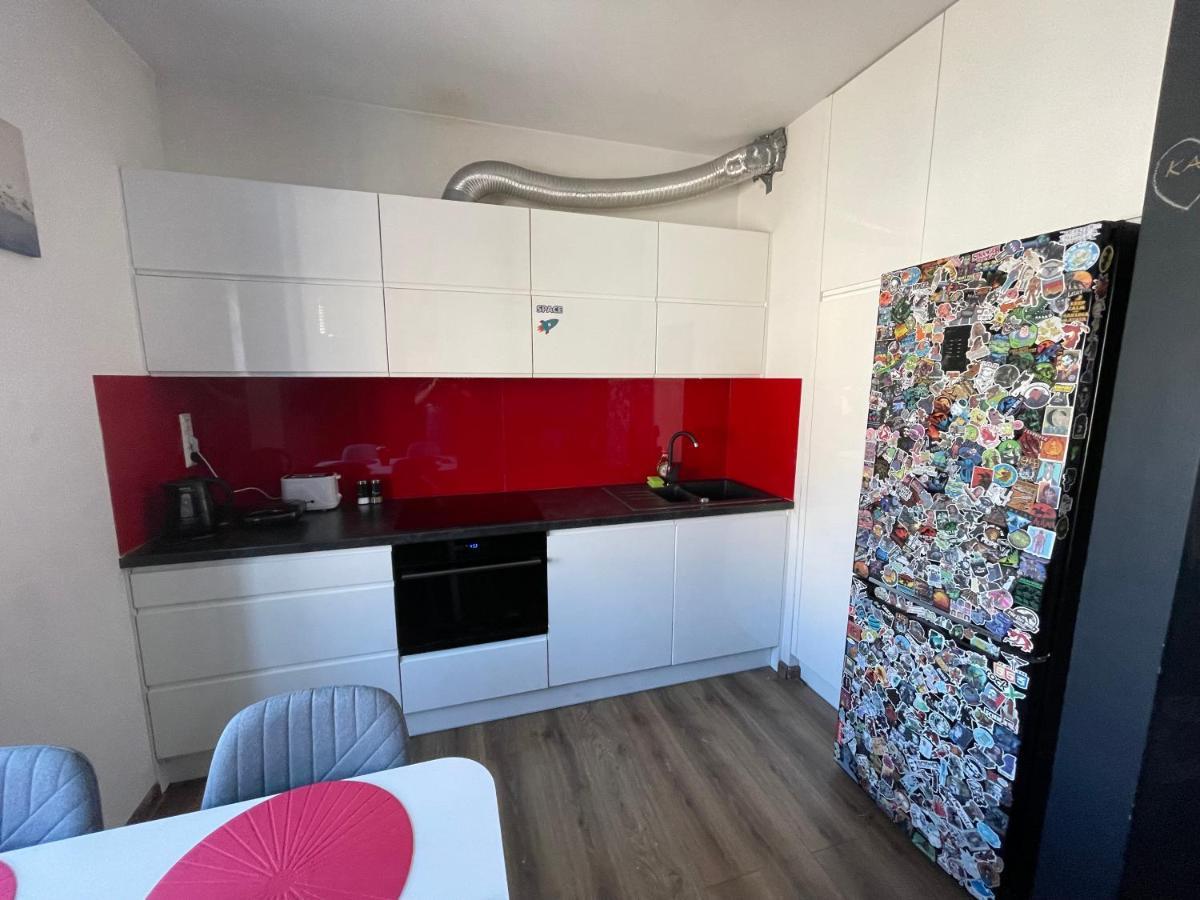 Gdynia Apartament 42 M Z Miejscem W Garazu Z Winda Blisko Centrum I Morza Exterior foto